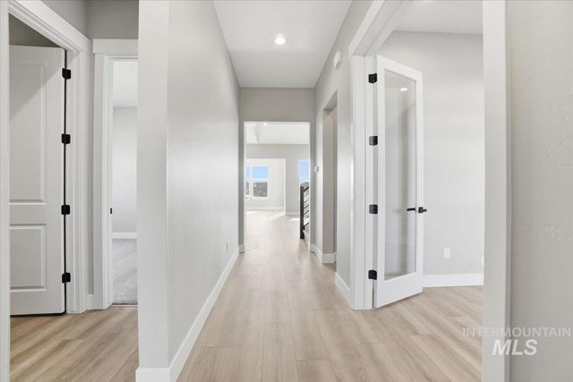 2531 E Skokie St, Eagle, ID 83616