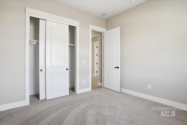 2531 E Skokie St, Eagle, ID 83616