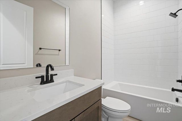 2531 E Skokie St, Eagle, ID 83616