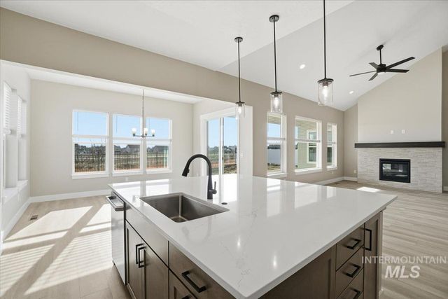 2531 E Skokie St, Eagle, ID 83616