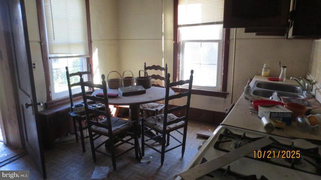 115 S GUERNSEY RD, West Grove, PA 19390