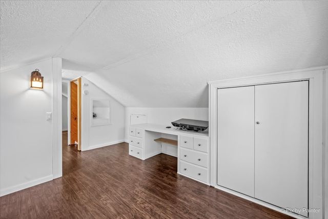 209 Eastwood Court, Barrington, IL 60010