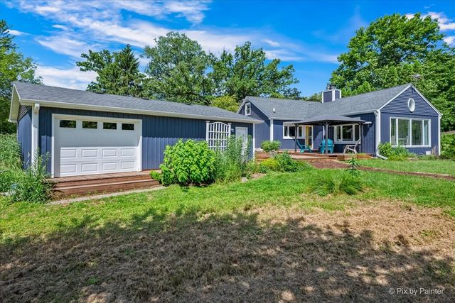 209 Eastwood Court, Barrington, IL 60010