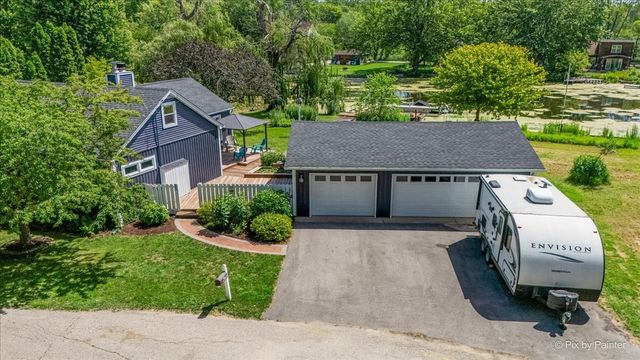 209 Eastwood Court, Barrington, IL 60010