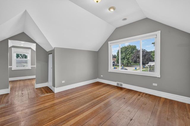 1528 76th STREET, Kenosha, WI 53143