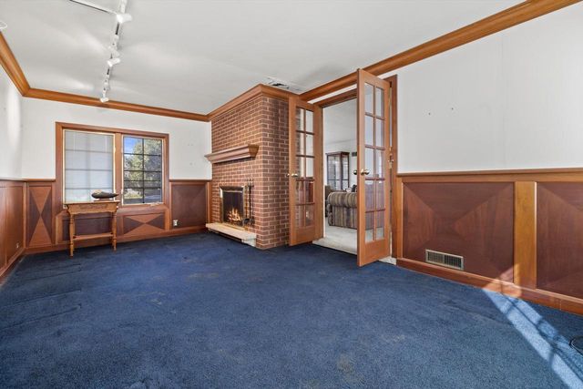 7205 2nd AVENUE, Kenosha, WI 53143