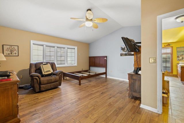 7205 2nd AVENUE, Kenosha, WI 53143