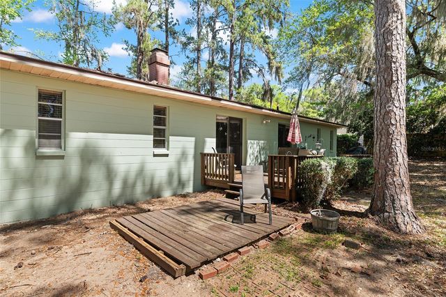 10219 NW 4TH PLACE, Gainesville, FL 32607
