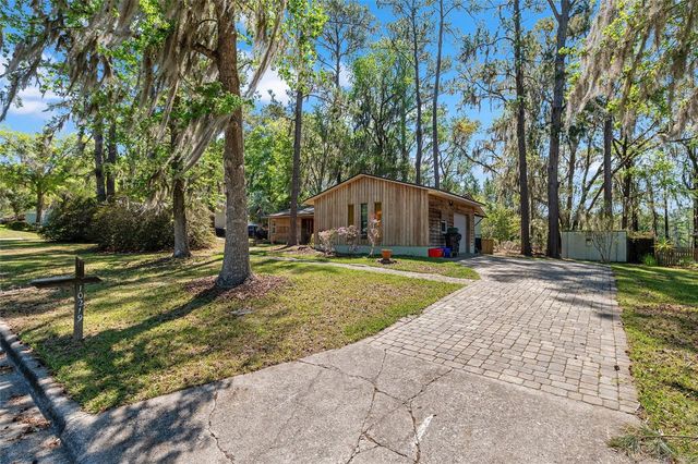 10219 NW 4TH PLACE, Gainesville, FL 32607