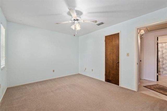 10219 NW 4TH PLACE, Gainesville, FL 32607