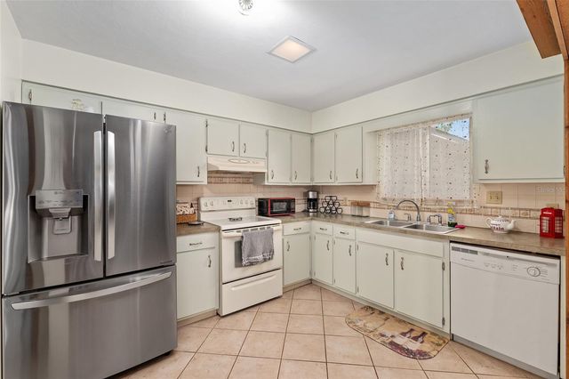 10219 NW 4TH PLACE, Gainesville, FL 32607