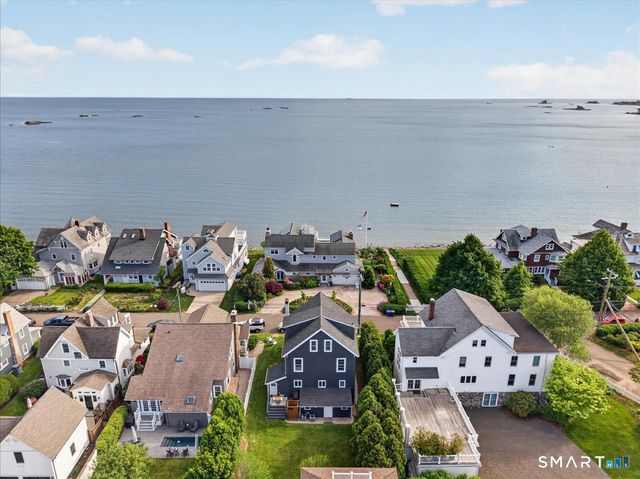 14 Island View Avenue, Branford, CT 06405