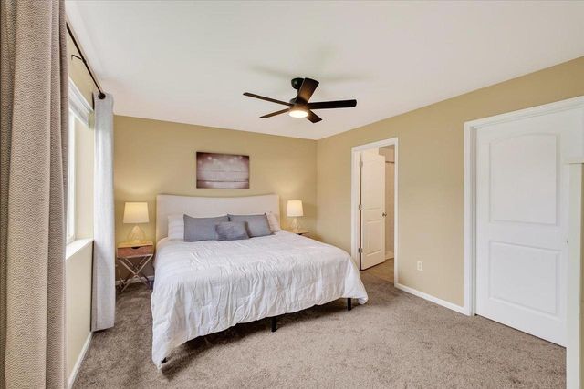 248 Tall Grass Trail, Sun Prairie, WI 53590