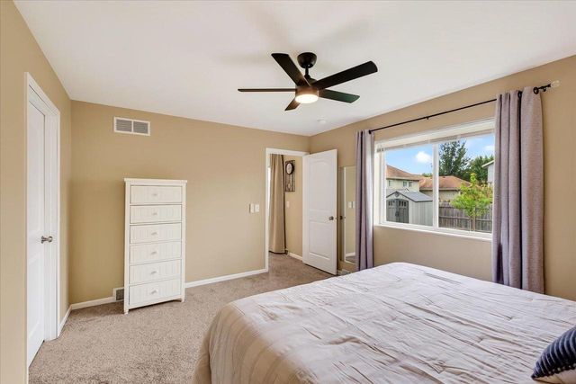 248 Tall Grass Trail, Sun Prairie, WI 53590