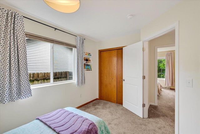 248 Tall Grass Trail, Sun Prairie, WI 53590
