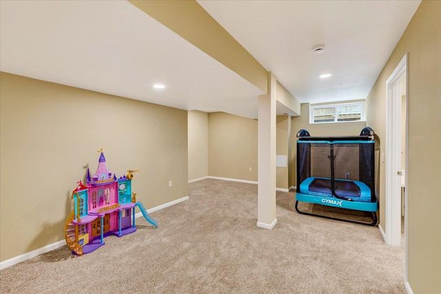 248 Tall Grass Trail, Sun Prairie, WI 53590