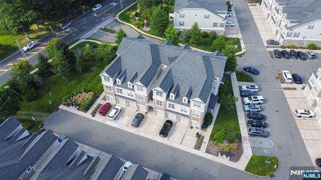 505 Lopez Lane, Morris Plains Borough, NJ 07950