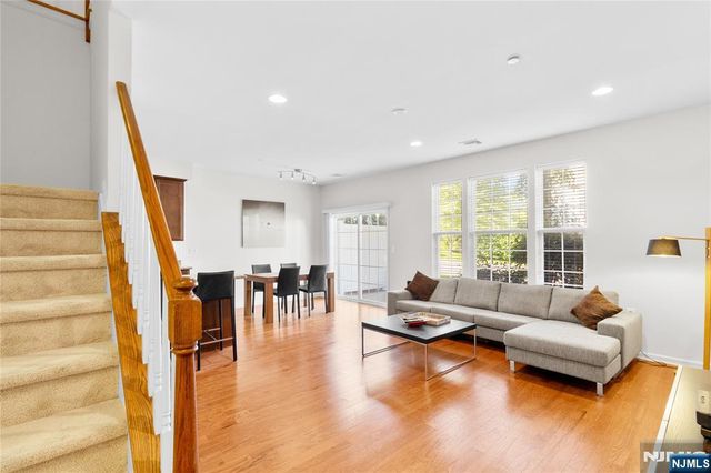 505 Lopez Lane, Morris Plains Borough, NJ 07950