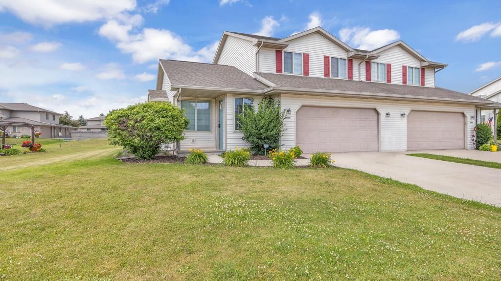 4620 Fox Grove ROAD, Sheboygan, WI 53081