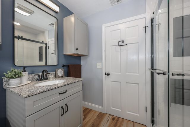 2052 Lake Shore Road, Manchester, NH 03109