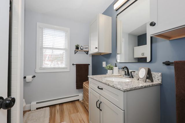 2052 Lake Shore Road, Manchester, NH 03109