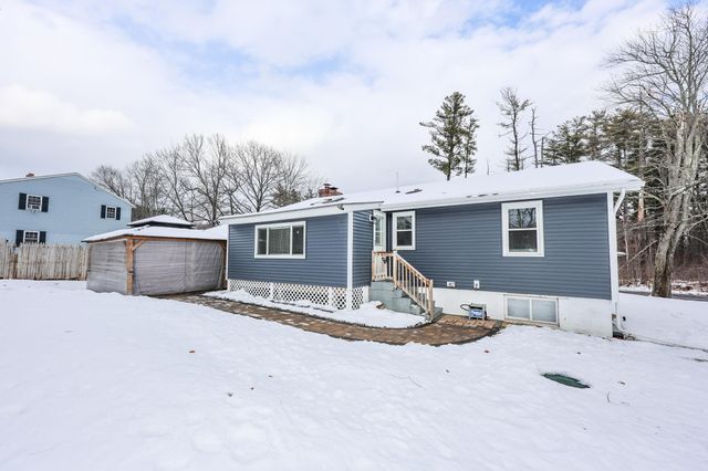 2052 Lake Shore Road, Manchester, NH 03109