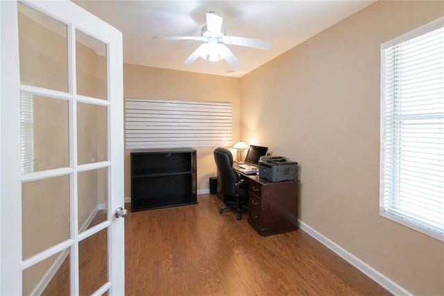 300 Hampton Place, Canton, GA 30115