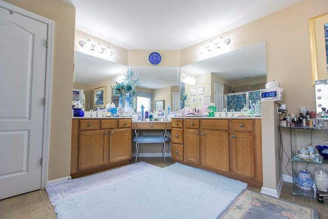 300 Hampton Place, Canton, GA 30115