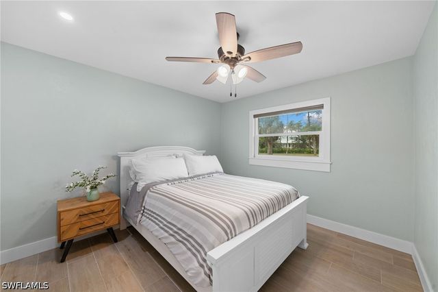 5015 Mahogany Ridge DR, Naples, FL 34119