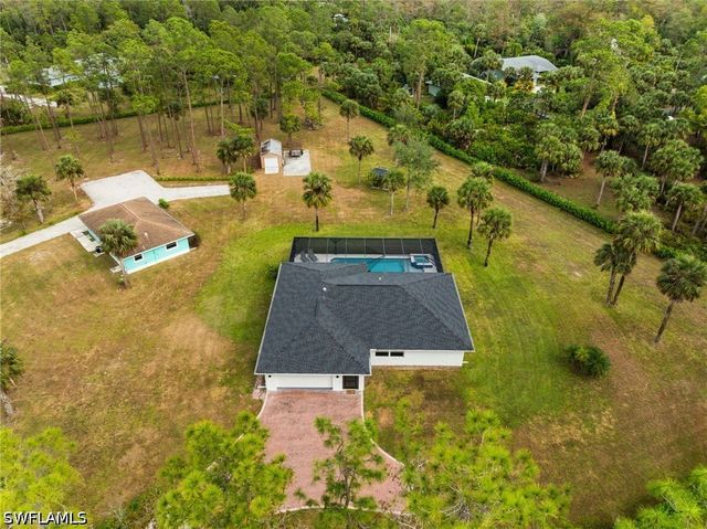 5015 Mahogany Ridge DR, Naples, FL 34119