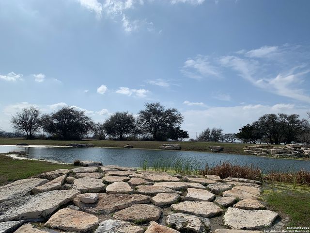 02 Verde Ct., Fredericksburg, TX 78624