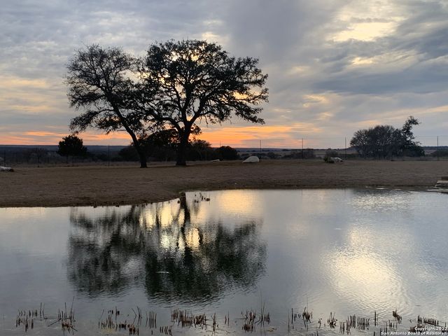 02 Verde Ct., Fredericksburg, TX 78624