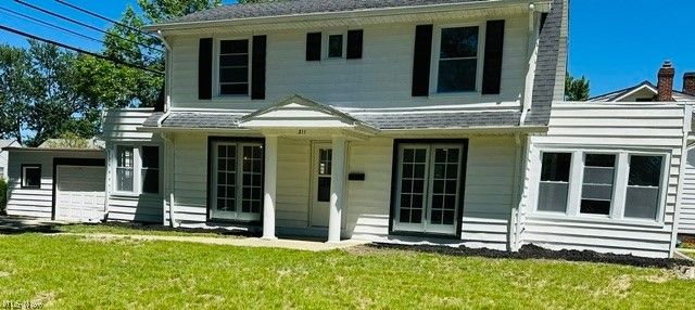 311 E 241st Street E, Euclid, OH 44123