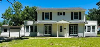 311 E 241st Street E, Euclid, OH 44123