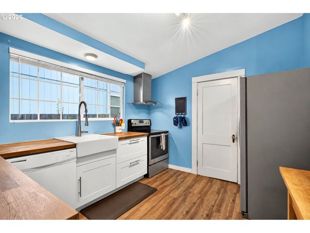 9641 Se YUKON St, Portland, OR 97266