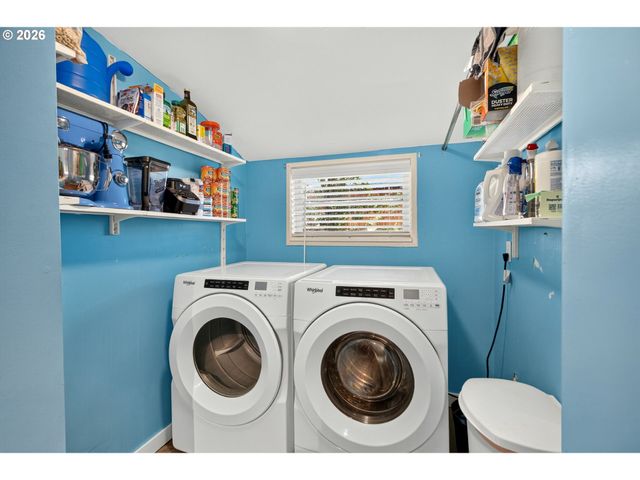 9641 Se YUKON St, Portland, OR 97266