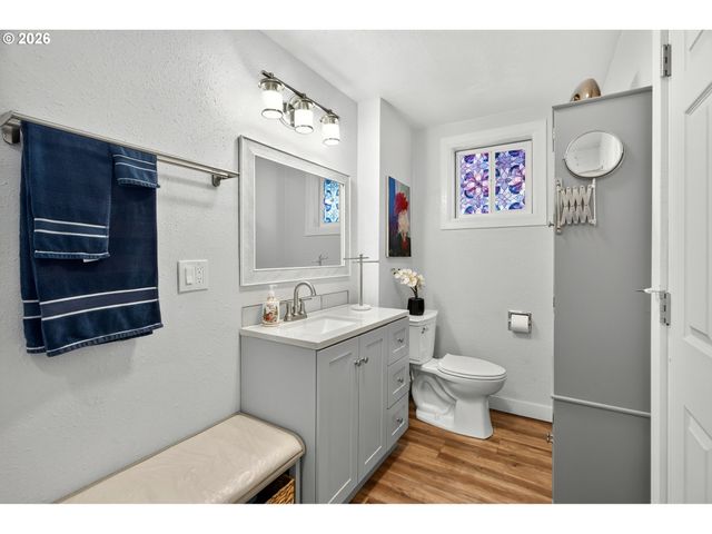 9641 Se YUKON St, Portland, OR 97266