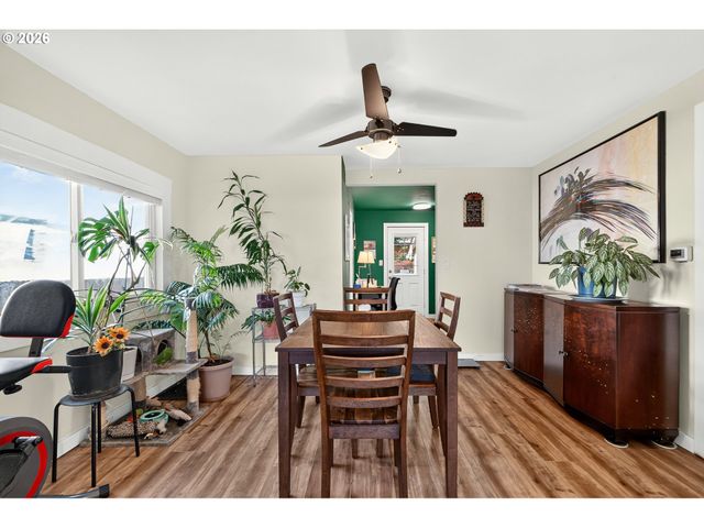 9641 Se YUKON St, Portland, OR 97266