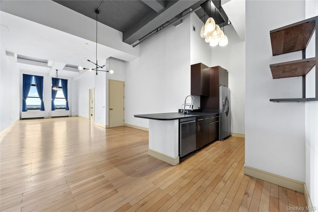 25 Leroy Place 511, New Rochelle, NY 10805 — photo 3