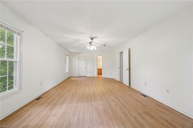 2202 Buckingham GRN, Newport News, VA 23602