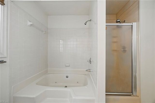 2202 Buckingham GRN, Newport News, VA 23602