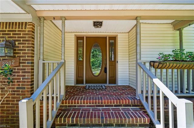 2202 Buckingham GRN, Newport News, VA 23602