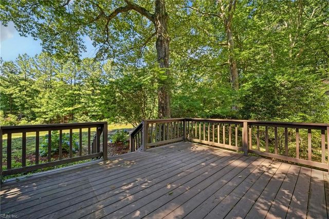 2202 Buckingham GRN, Newport News, VA 23602