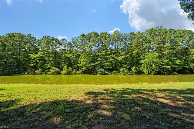 2202 Buckingham GRN, Newport News, VA 23602