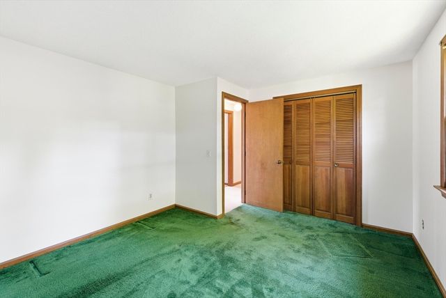 78 Briarwood Ave, Springfield, MA 01118