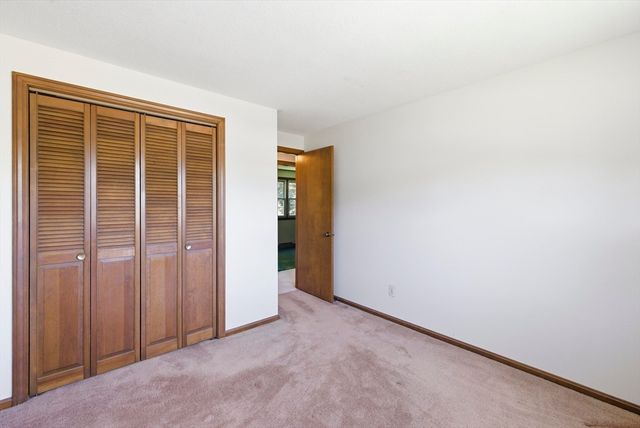 78 Briarwood Ave, Springfield, MA 01118