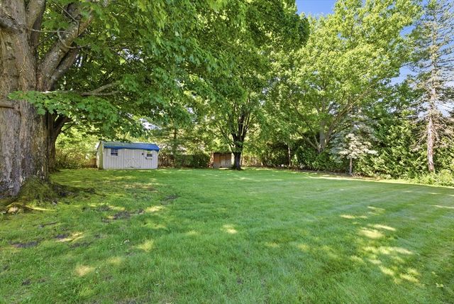 78 Briarwood Ave, Springfield, MA 01118
