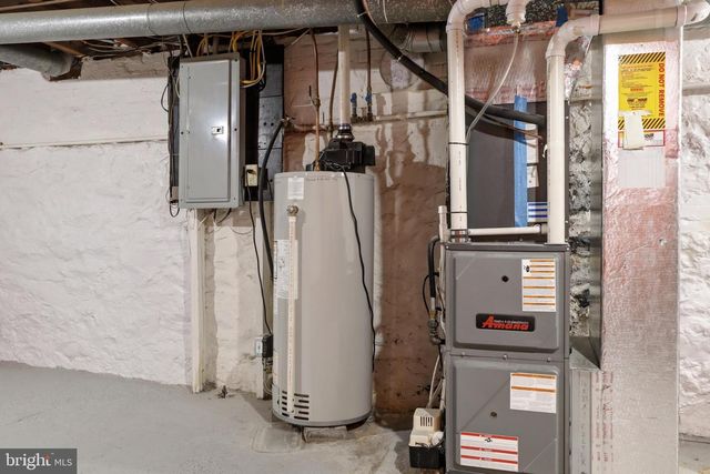 46 S 8TH ST, Columbia, PA 17512