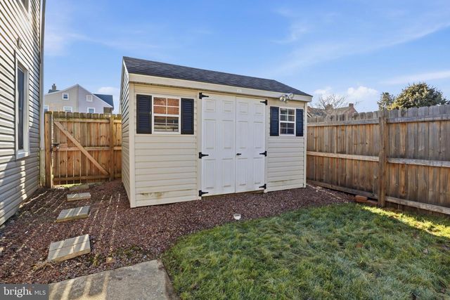 46 S 8TH ST, Columbia, PA 17512