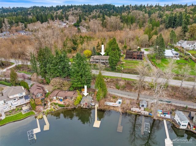 1018 E Lake Sammamish Parkway SE, Sammamish, WA 98075